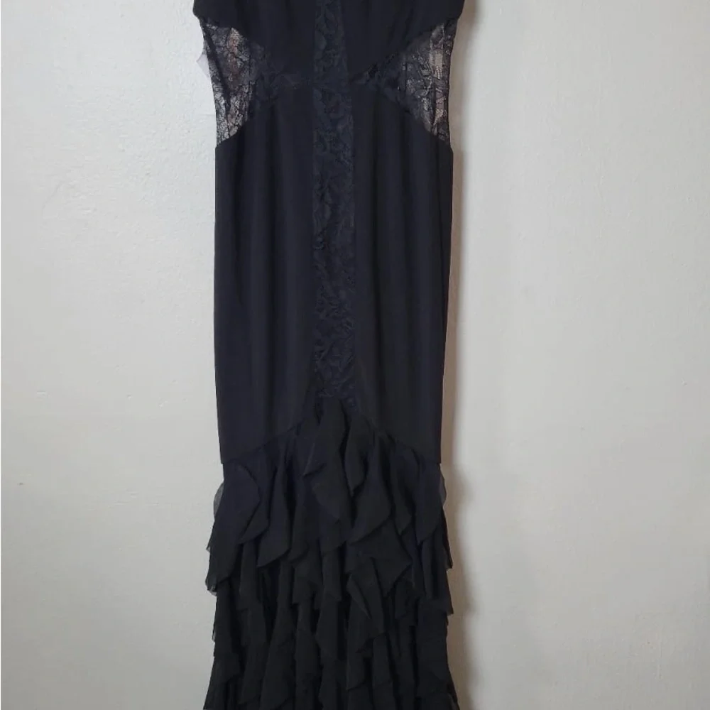 Fame and Partners Abby Gown Draped Tiered Black Spaghetti Strap Maxi Dress Lace - Picture 8 of 9